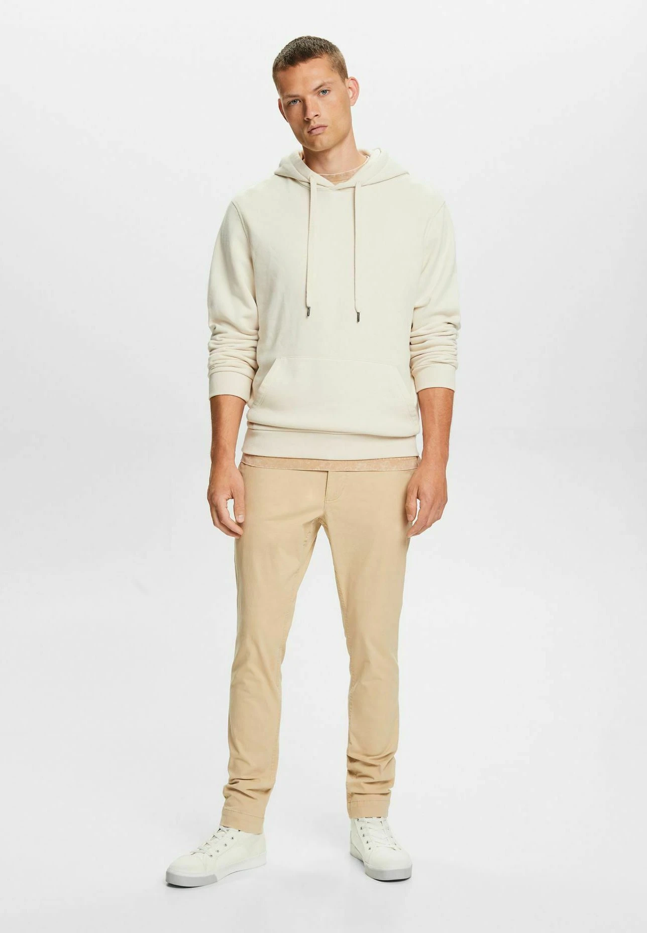 ESPRIT Chinos - Sand 2 ESPRIT Chinos - Sand - Image 2