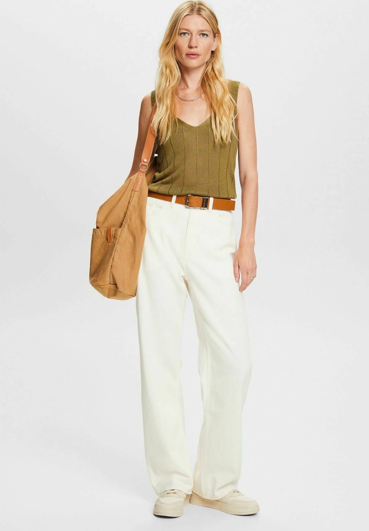 ESPRIT Flared Jeans - Off White 2 ESPRIT Flared Jeans - Off White - Image 2