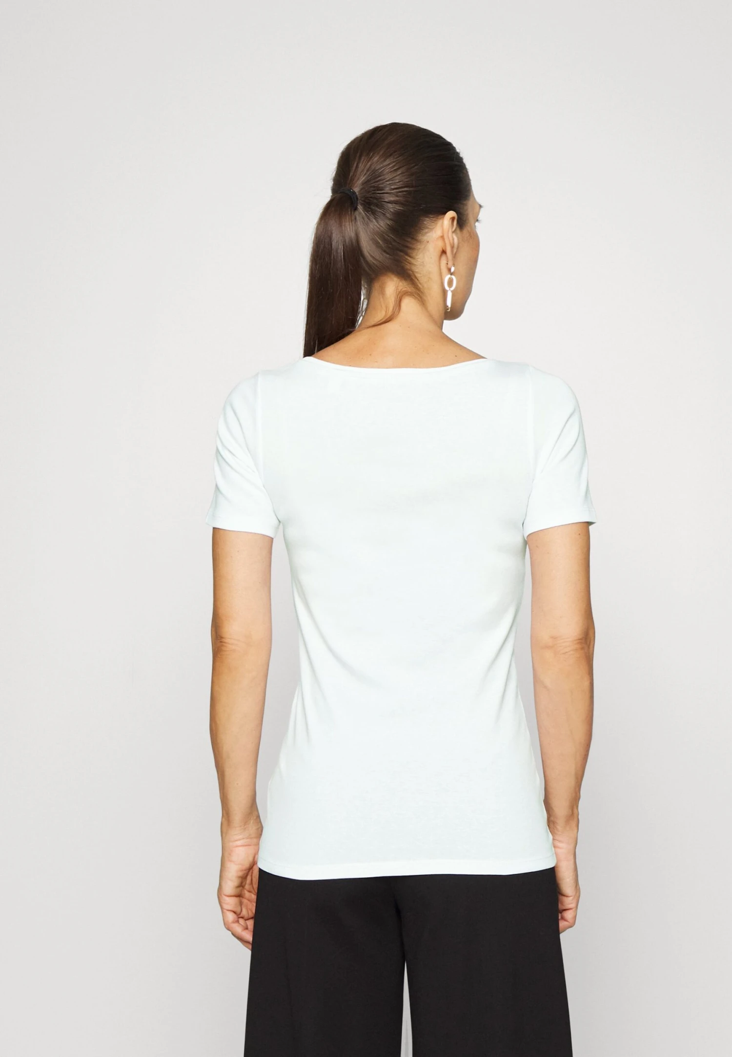 ESPRIT Print T-Shirt - White 3 ESPRIT Print T-Shirt - White - Image 3
