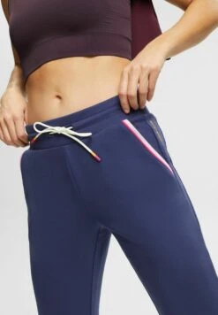 Tracksuit Bottoms - Tracksuit Bottoms -Esprit Sales Store 921369fda4b946a28a3f54b08421b64b