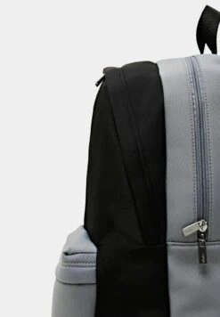 ESPRIT Zweifarbiger - Rucksack - Light Gunmetal -Esprit Sales Store 94e6a00e77264661a931563c1893fcfb