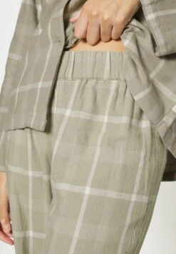ESPRIT Flannel Check - Pyjamas - Light Khaki -Esprit Sales Store 999c82df9a5f4be8a4a0e3f573cf0ad9
