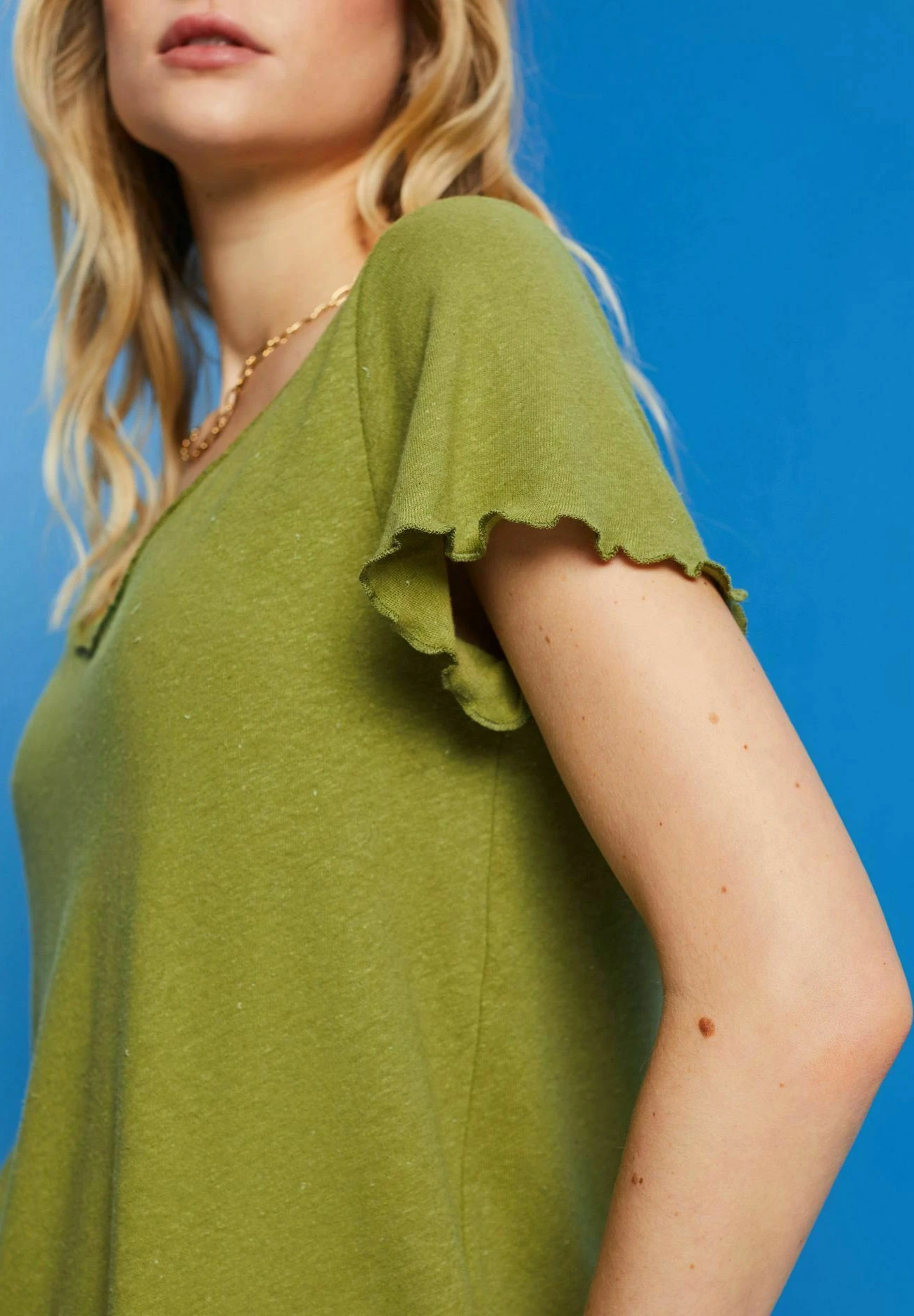 ESPRIT Basic T-Shirt - Basic T-Shirt 6 ESPRIT Basic T-Shirt - Basic T-Shirt - Image 6