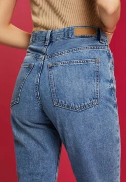 Edc By Esprit Slim Fit Jeans - Blue Light Washed -Esprit Sales Store a130ff2f5d2140278209bee7b94d2162