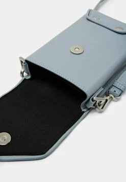 ESPRIT Zum Umhängen In - Across Body Bag - Light Gunmetal 11 ESPRIT Zum Umhängen In - Across Body Bag - Light Gunmetal -Esprit Sales Store a1ccd00a0c9e49cb82d8a9f8f6d3f3a1