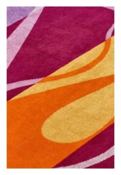 ESPRIT Beach Towel - Cranberry -Esprit Sales Store ae4147c75d8445b68842d3f049b702f2