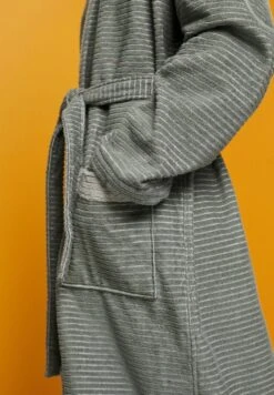 ESPRIT Mit Strukturstreifen - Dressing Gown - Anthracite -Esprit Sales Store aebbdd8f75f74ffa8cbc84f9579c4493