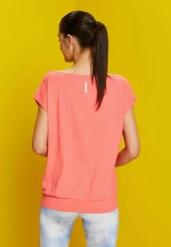 Basic T-Shirt - Basic T-Shirt -Esprit Sales Store b237b1898419498298e303b7b5082088