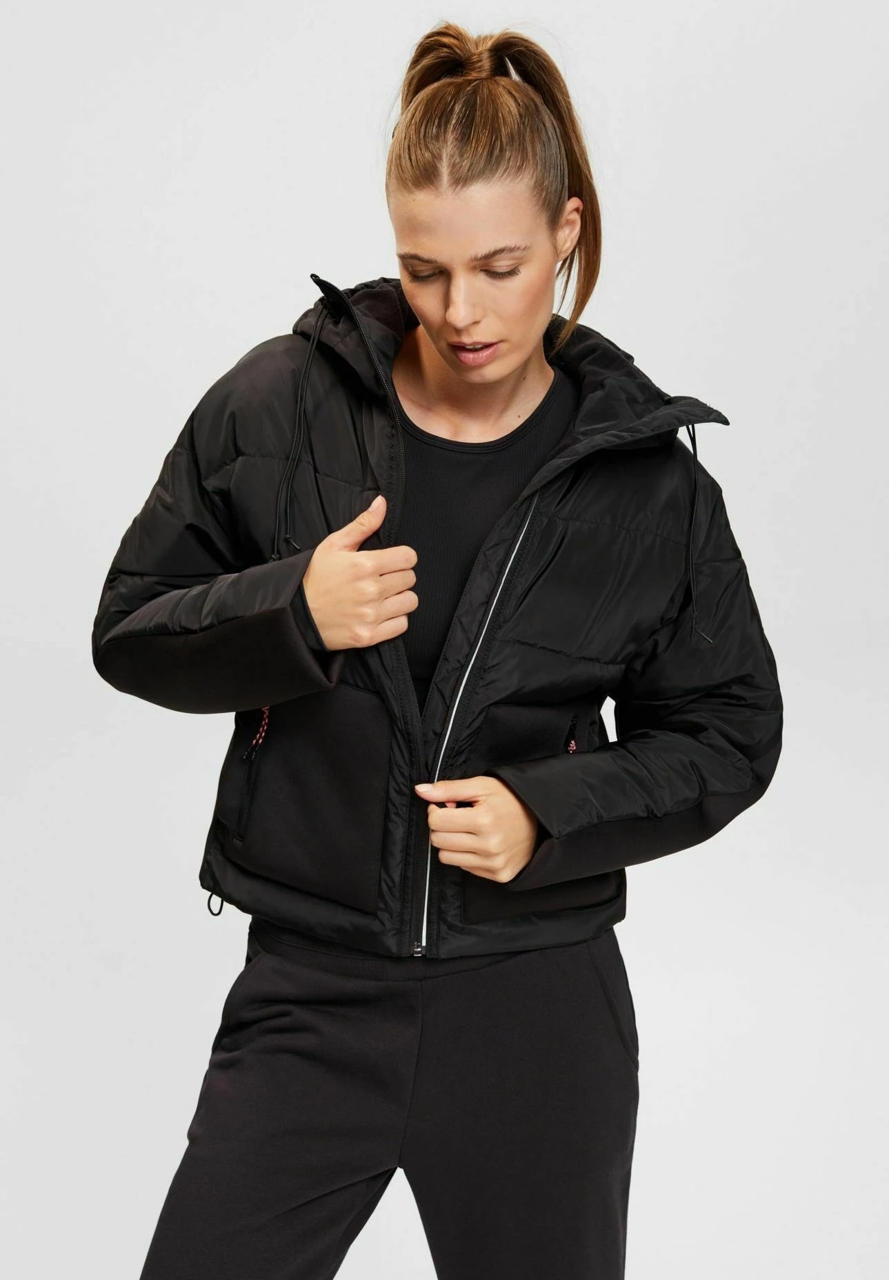 Hybrid - Outdoor Jacket - Black 1 Hybrid - Outdoor Jacket - Black