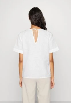 ESPRIT Rn Blou - Blouse - Off-White -Esprit Sales Store b46f2426d544432096e6bb535d3e74fd