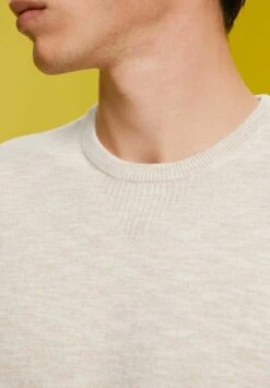 ESPRIT Basic T-Shirt - Off White -Esprit Sales Store b6d7872cc4c24fb997379e3db70703cb