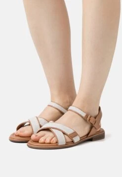 ESPRIT Sandals - Caramel