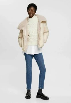 ESPRIT Slim Fit Jeans - Blue Medium Washed New -Esprit Sales Store bc9032b8fd0c46b8856ac631e31cc2d7