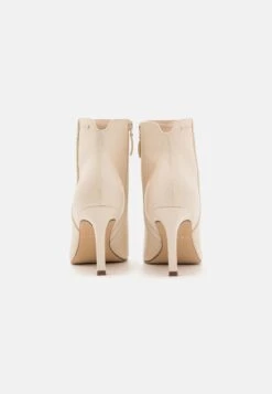 ESPRIT Bridal Bootie - Classic Ankle Boots - Ivory -Esprit Sales Store be4612c5b95b4a349986eef1a5a1a155
