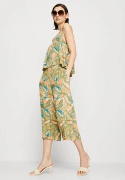 ESPRIT Jumpsuit - Light Khaki -Esprit Sales Store c0c44b18ef574057b642dead9a95a794