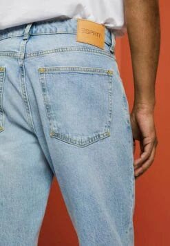ESPRIT Straight Leg Jeans - Blue Light Washed -Esprit Sales Store c0f73b0cfe7e4bacb3b1ce700b54ac8a