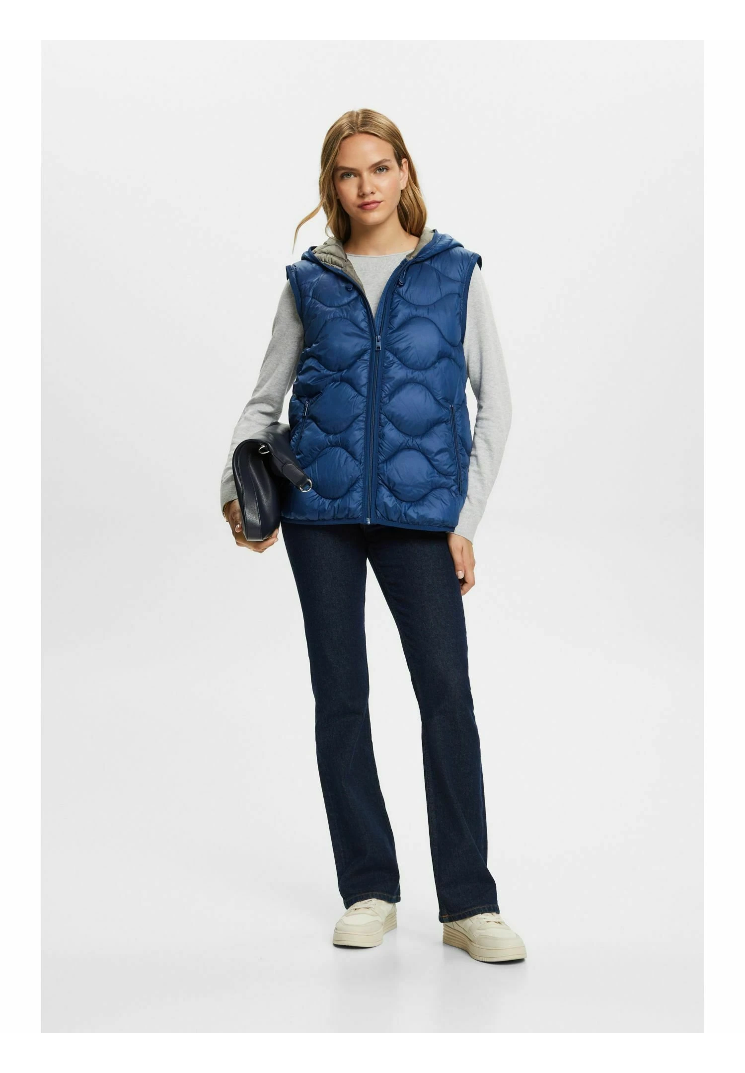 ESPRIT Recycelt Wandelbare Stepp Mit - Winter Jacket 2 ESPRIT Recycelt Wandelbare Stepp Mit - Winter Jacket - Image 2