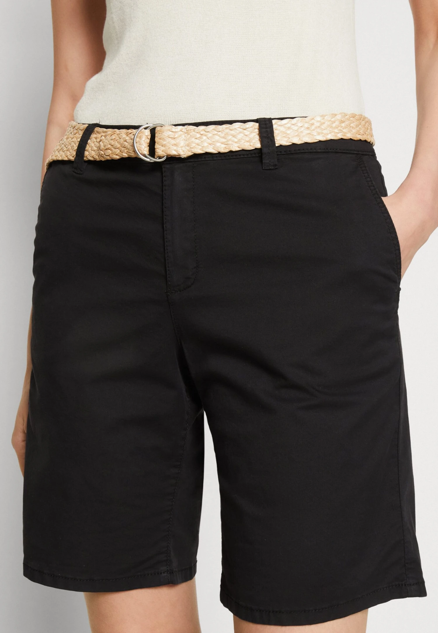 ESPRIT Chino - Shorts - Black 4 ESPRIT Chino - Shorts - Black - Image 4