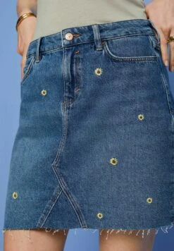 Edc By Esprit Mini Skirt - Mini Skirt 15 Edc By Esprit Mini Skirt - Mini Skirt -Esprit Sales Store c38b974211d345ceb8a14e2f2a59808b