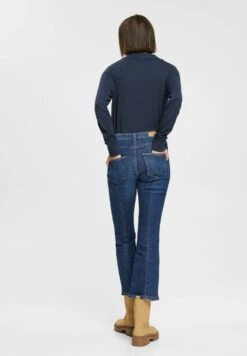 ESPRIT Slim Fit Jeans - Blue Dark Wash -Esprit Sales Store c50709c5315641779c633a90cda1b85c