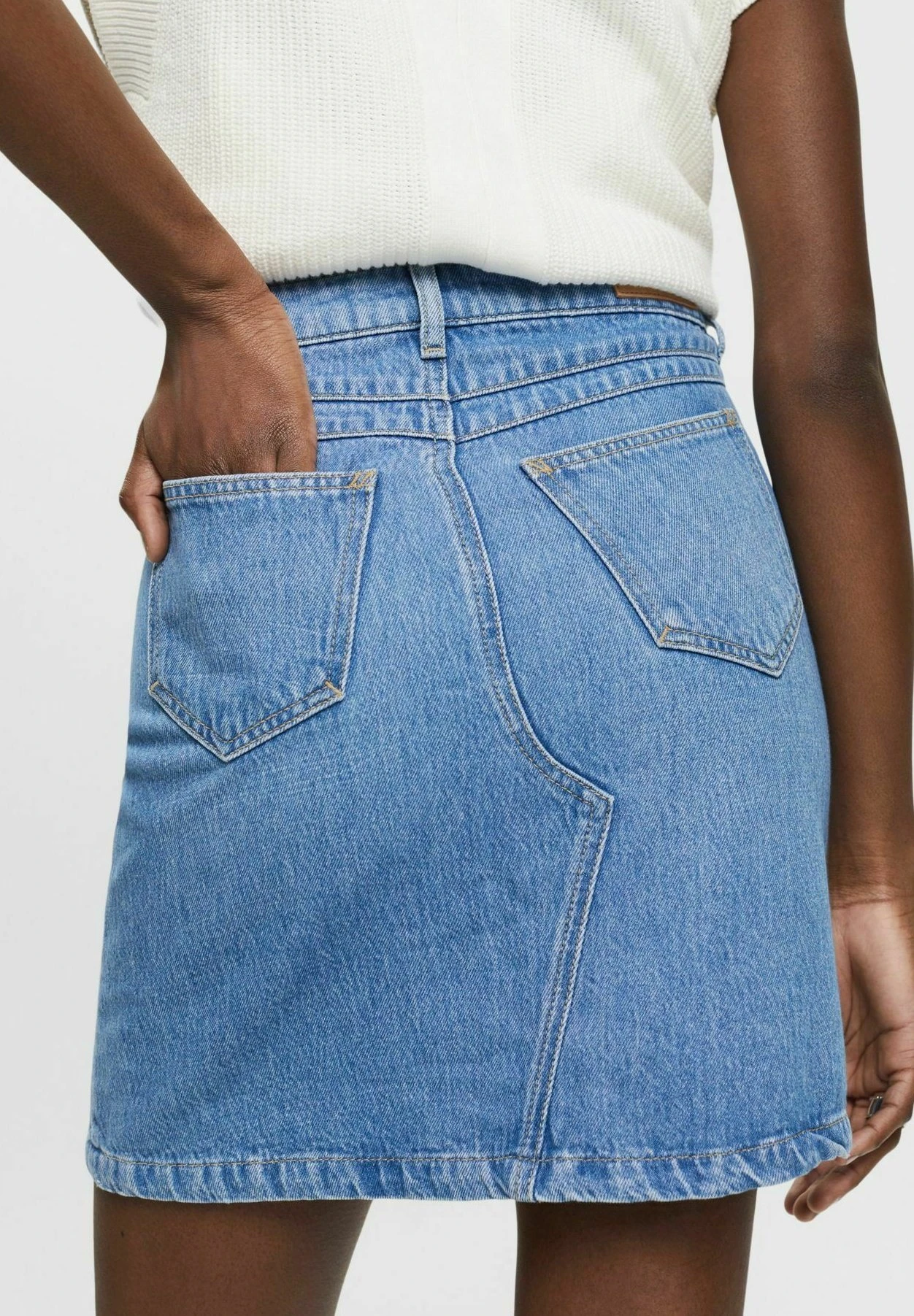 ESPRIT Sus Mr- Mini Skirt - Blue Light Washed 5 ESPRIT Sus Mr- Mini Skirt - Blue Light Washed - Image 5