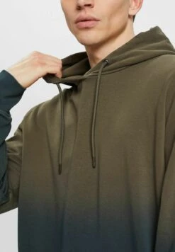 Edc By Esprit Mit Zweifarbigem Spray-Effekt - Hoodie - Khaki Green -Esprit Sales Store c7b250c9088745c39234af4a5fec3575