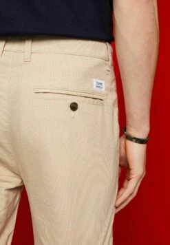 ESPRIT Shorts - Light Beige -Esprit Sales Store c9c0927ebb424f8fb776075cdceb49b9