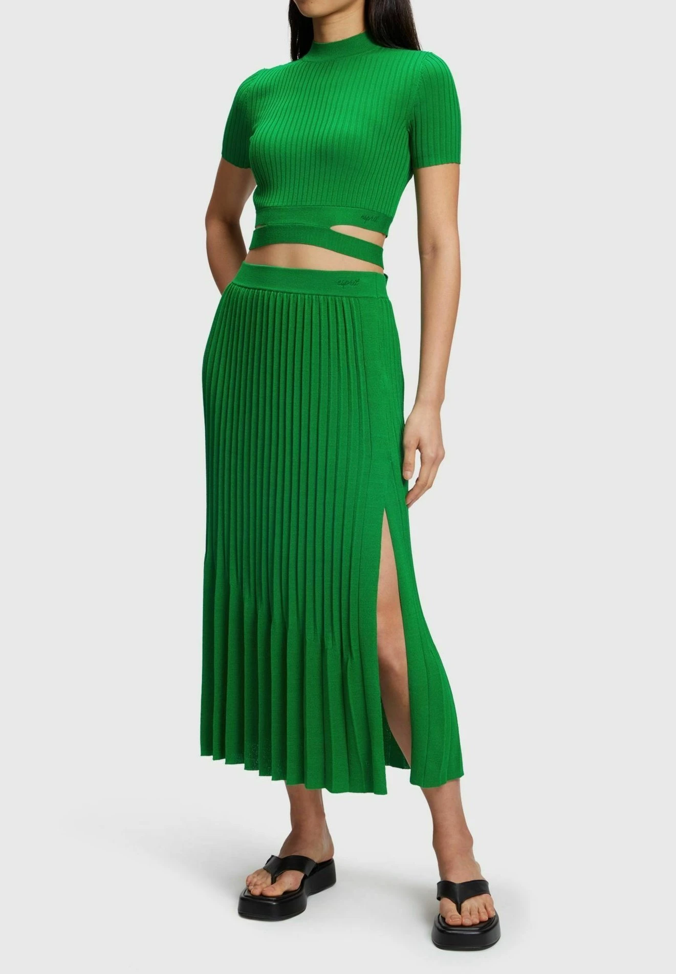 ESPRIT Flat - A-Line Skirt - Green 5 ESPRIT Flat - A-Line Skirt - Green - Image 5