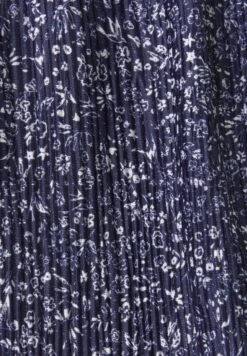 ESPRIT Top - Navy 18 ESPRIT Top - Navy -Esprit Sales Store d1946956f63346b687d0b47d5a0dcecb