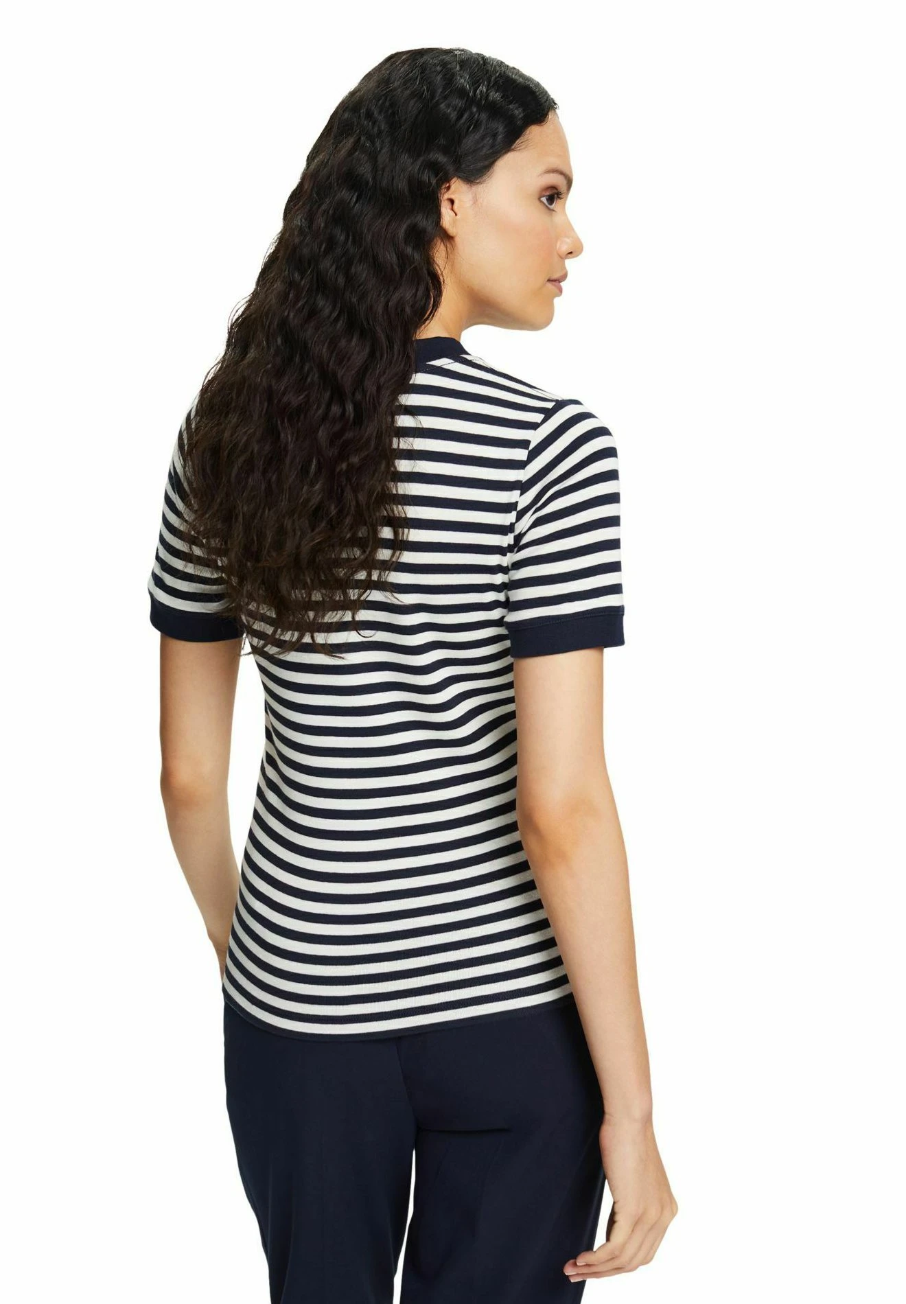 ESPRIT Print T-Shirt - Navy 7 ESPRIT Print T-Shirt - Navy - Image 7