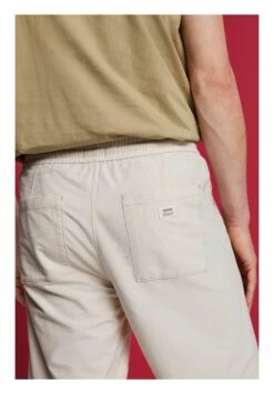 ESPRIT Shorts - Sand 16 ESPRIT Shorts - Sand -Esprit Sales Store d93880c21b924054acdd34788f86b62a