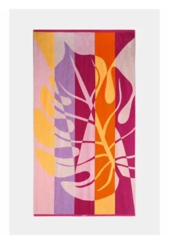 ESPRIT Beach Towel - Cranberry -Esprit Sales Store ddb472d4660b4920b3deb86c19d87058