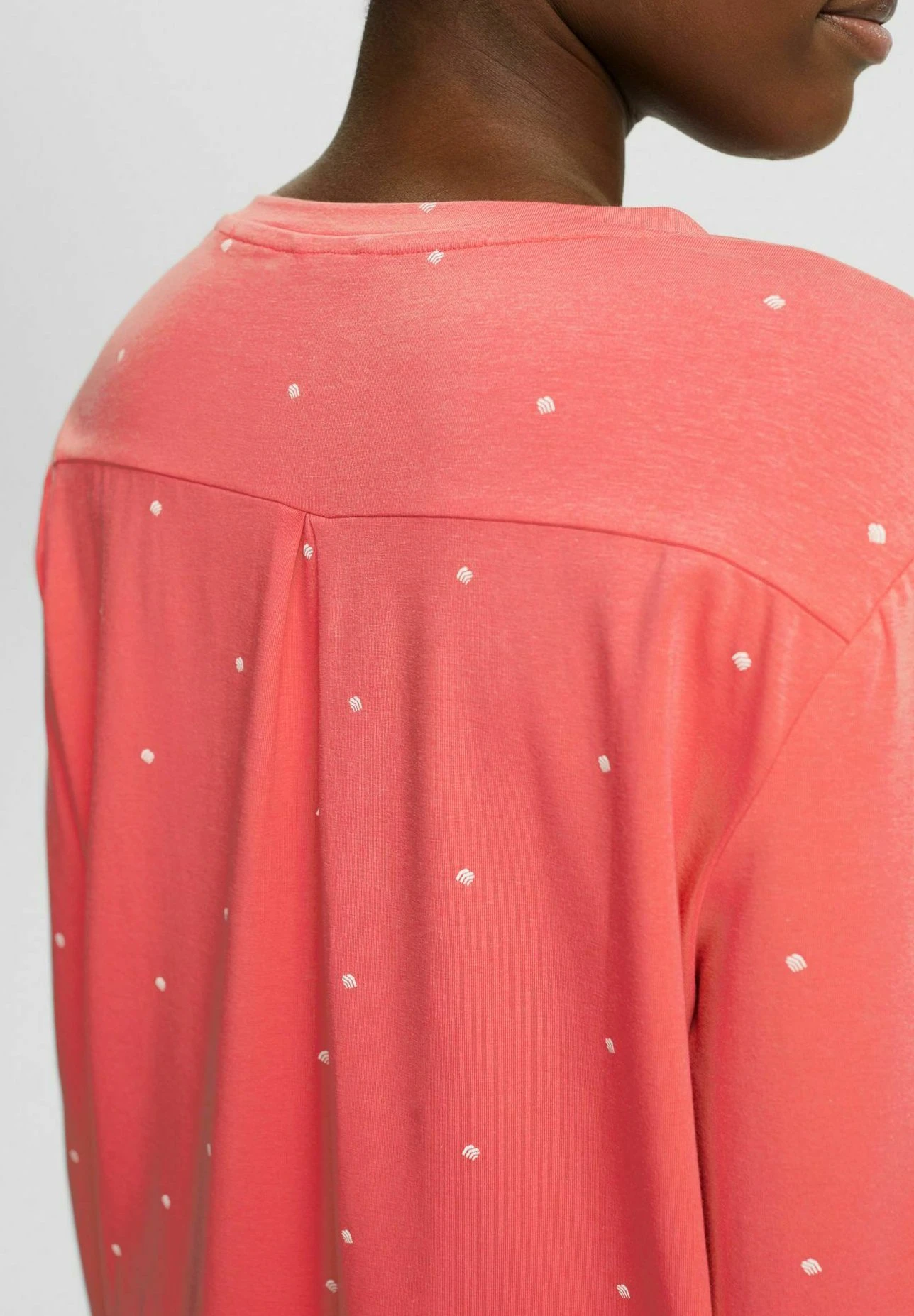 ESPRIT Seasonal- Nightie - Coral 4 ESPRIT Seasonal- Nightie - Coral - Image 4