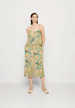 ESPRIT Jumpsuit - Light Khaki