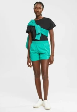 Mit Kordelzug - Sports Shorts - Green