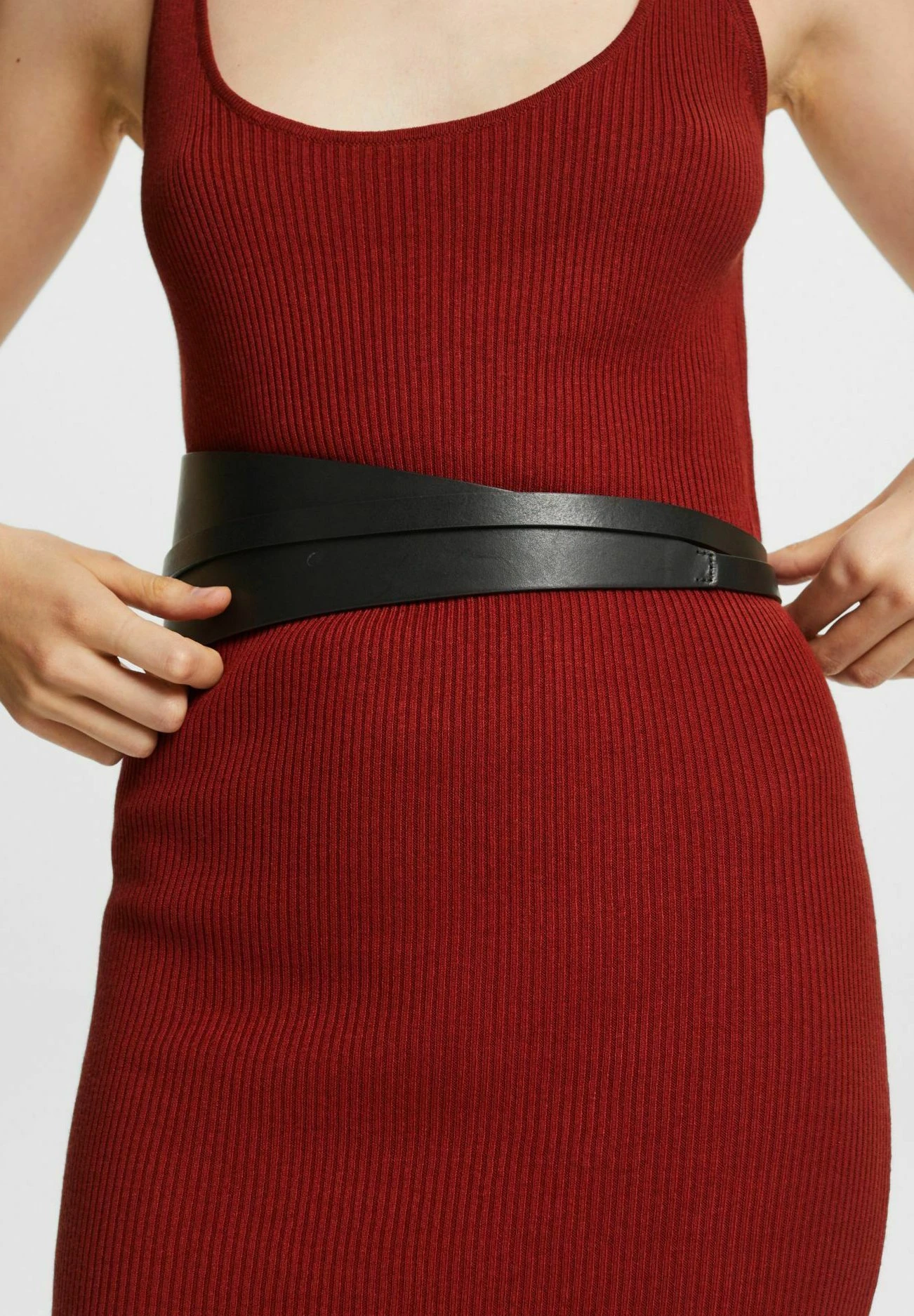 ESPRIT Waist Belt - Black 1 ESPRIT Waist Belt - Black