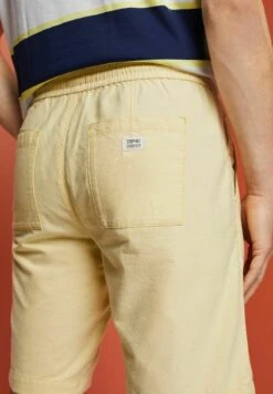 ESPRIT Shorts - Dusty Yellow -Esprit Sales Store e46e5a64b12840289f65fd134158753f