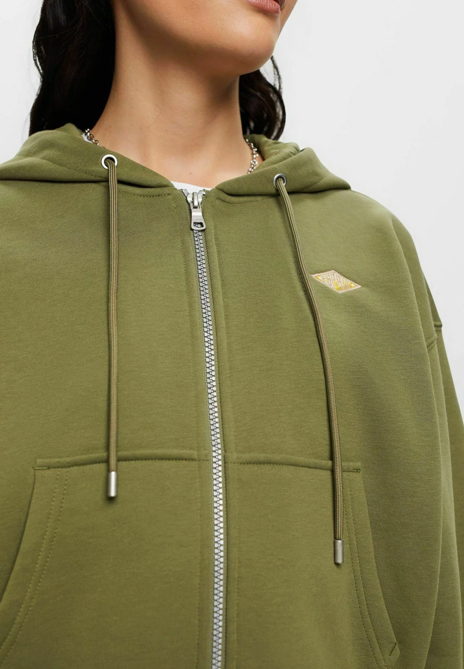 ESPRIT Cropped Mit Reissverschluss Und Logoprint Hinten - Zip-Up Sweatshirt 5 ESPRIT Cropped Mit Reissverschluss Und Logoprint Hinten - Zip-Up Sweatshirt - Image 5