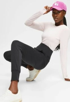 Sport - Tracksuit Bottoms - Black 13 Sport - Tracksuit Bottoms - Black -Esprit Sales Store e6ca2b0abbf04faebe17862e0951ace1