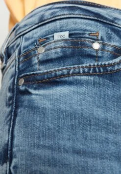 Edc By Esprit Jeans Skinny Fit - Blue Medium Wash -Esprit Sales Store e8c53a7abba544d08429a624260aaeff