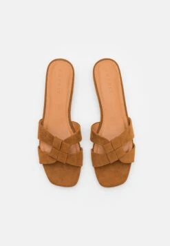 ESPRIT Knotslid - Pool Slides - Caramel 11 ESPRIT Knotslid - Pool Slides - Caramel -Esprit Sales Store eb57dee9d8904424a15a118a6f6e071b