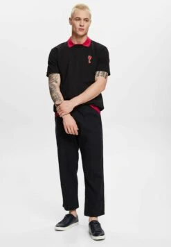 ESPRIT Herzmotiv - Print T-Shirt - Black