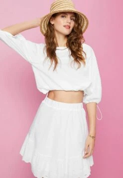 ESPRIT Light - A-Line Skirt - White -Esprit Sales Store edcb0b9397a348fba761e8f35de75ae3