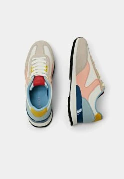 ESPRIT Trainers - Salmon -Esprit Sales Store f0d20915315b4ced843bc16e8698c2e2