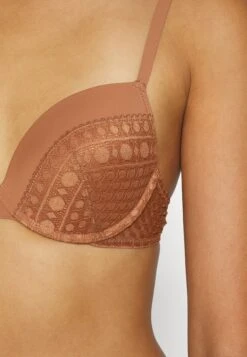 ESPRIT Modern Classic Push Up Bra - Push-Up Bra - Cinnemon -Esprit Sales Store fe060ecc142e4c66a256f68d099944a1