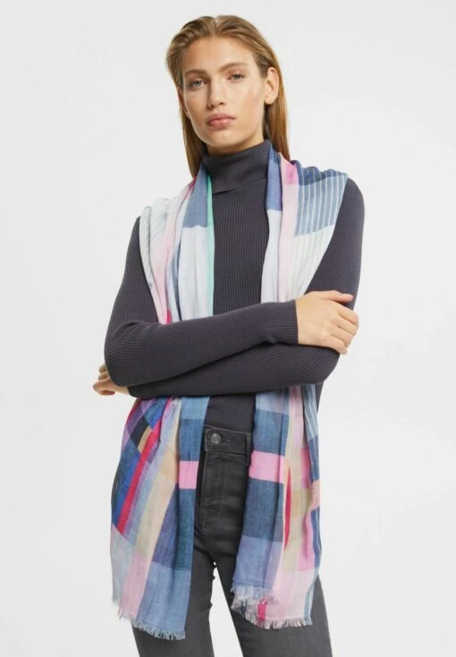 ESPRIT Mit Geometrischen Streifen - Scarf - Pastel Blue -Esprit Sales Store febba3a87dfa4e428b0cf805ded14272